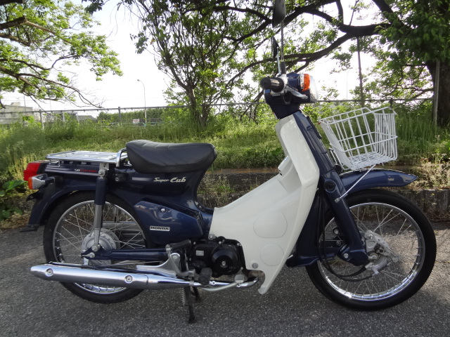 スーパーカブ50 カスタム ｆｉ バイクファクトリー貯輪庫